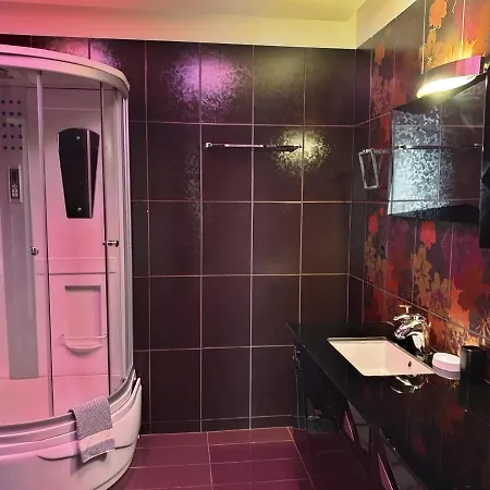 Smart Luxury House شقة *