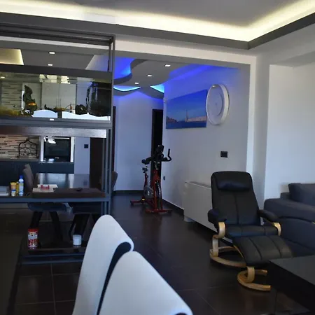 Smart Luxury House * ハニア