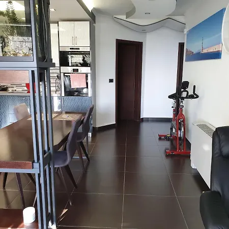 Smart Luxury House 아파트